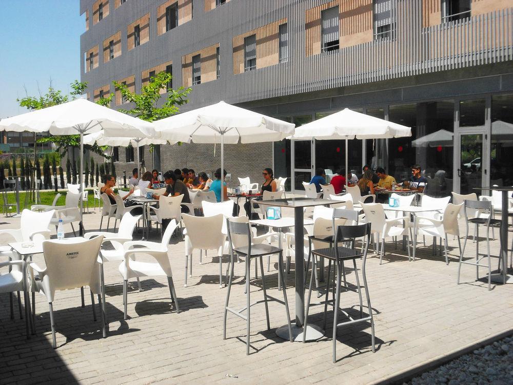 Residencia Universitaria Resa Damia Bonet Valencia Eksteriør bilde